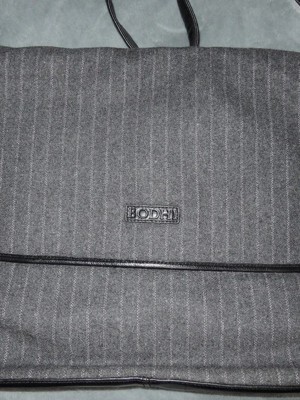 Bodhi Laptop Bag Gray with Light Gray Stripes Black Trim